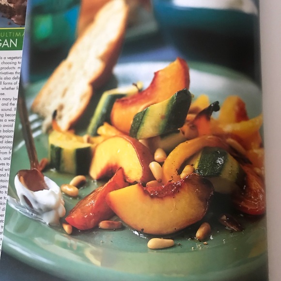 The Ultimate Book of Vegan Cooking Cookbook - Picture 3 of 12